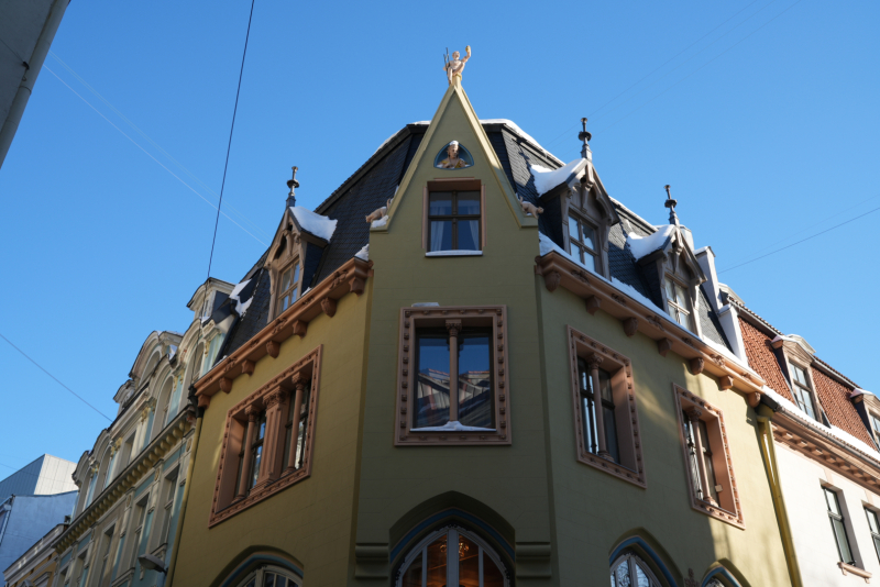 Foto: Kaļķu iela 6 stūra ēkas bilde