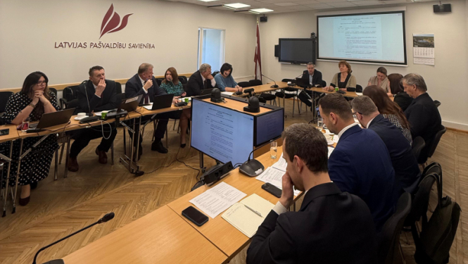 LM un LPS ikgadējās sarunās vienojas par aktualitātēm sociālajā jomā