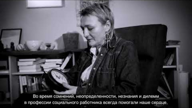 Supervizore, psihoterapijas speciāliste Ieva Ozola par vakcināciju pret Covid-19 (krievu valodā)