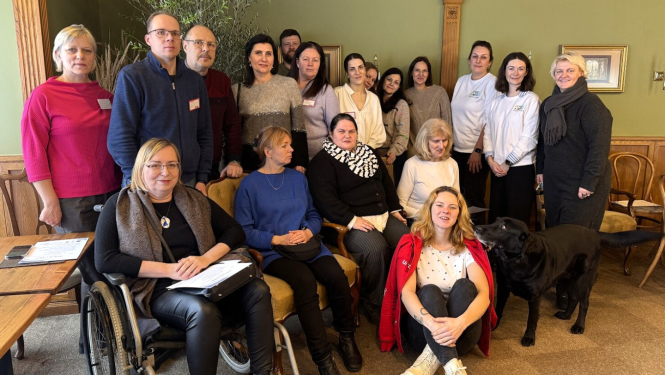 semināru “Cieņas kods” īstenošana pasākuma atskata bilde ar visiem kas piedalās