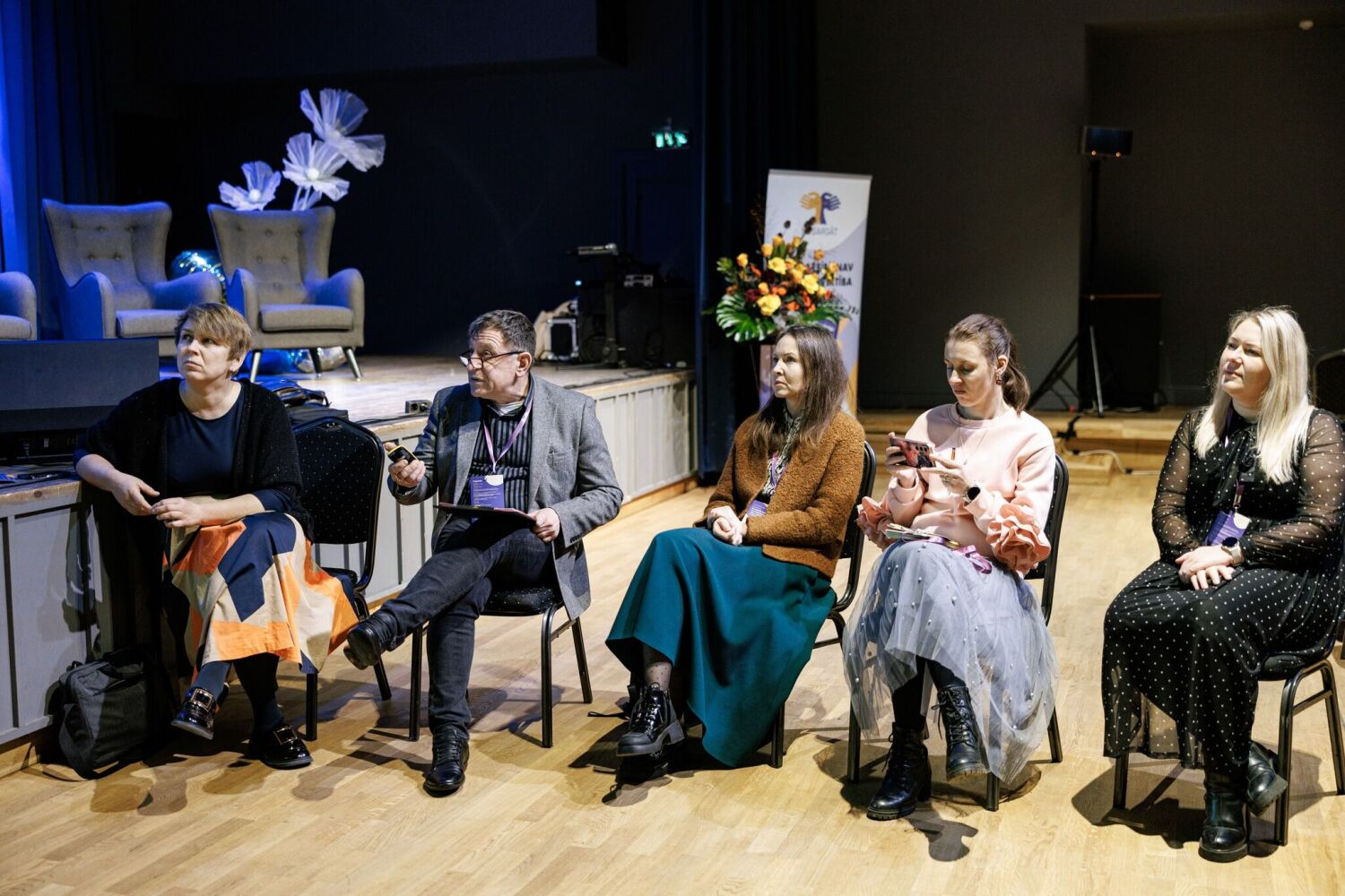 Konference “Kā audzināt bērnu bez vardarbības: vides, speciālistu un kopienas nozīme” 25.11.2025. atskata bildes