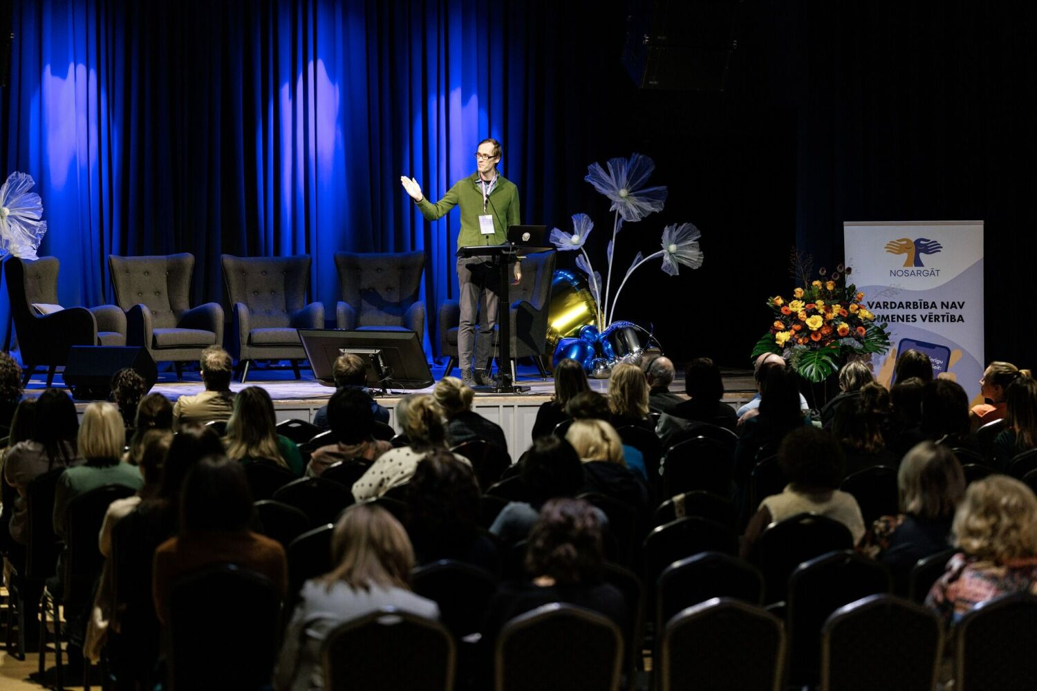 Konference “Kā audzināt bērnu bez vardarbības: vides, speciālistu un kopienas nozīme” 25.11.2025. atskata bildes